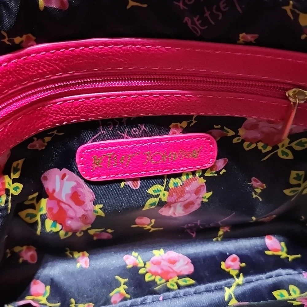 BETSEY JOHNSON FABIC SMALL WRISTLET WALLET CLUTCH ORGANIZER BAG